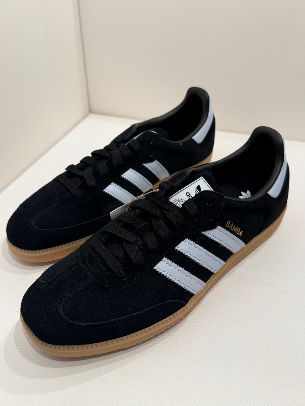 New adidas Samba Men’s Sneakers - Black/Crystal Sky with Gum Sole Men’s 11.5